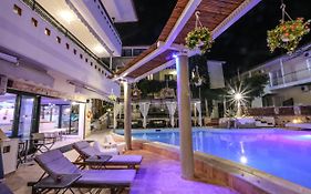 Philoxenia Boutique Suites & Studios